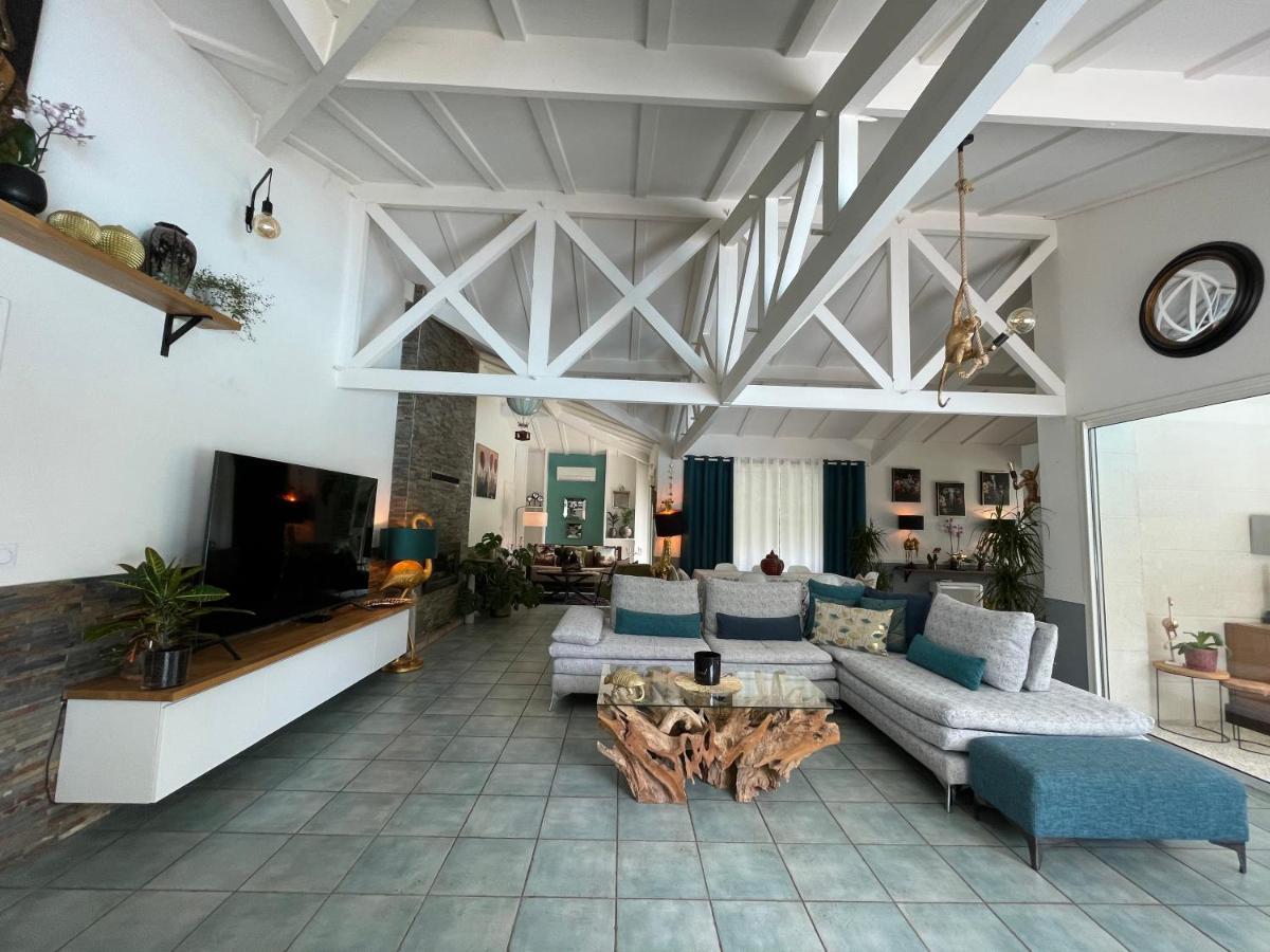 La Maison Blanche De Lanton Buitenkant foto